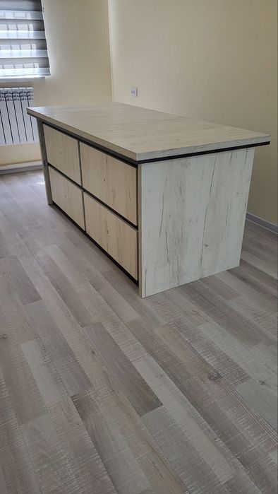 Мебель на заказ Письменный стол и Силвия стул и в наличии