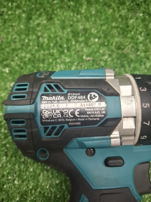 Безчетков винтоверт на Makita DDF484