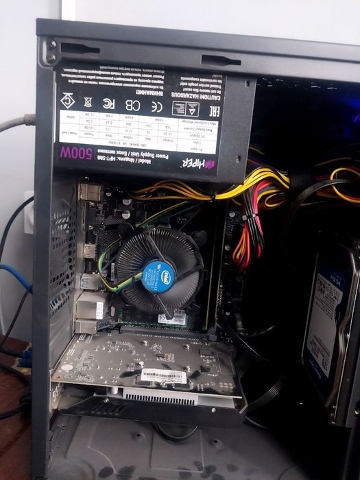 Core i5 10400F DDR4- 16 GB
