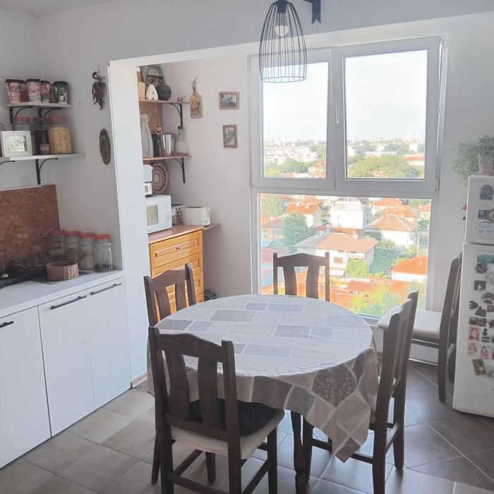 Продава се Тристаен апартамент в Русе, Родина 3 - 82 кв.м за 1818 €/кв.м - Снимка #5