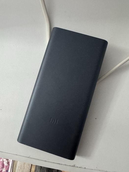 повер банк на 10.000 mAh