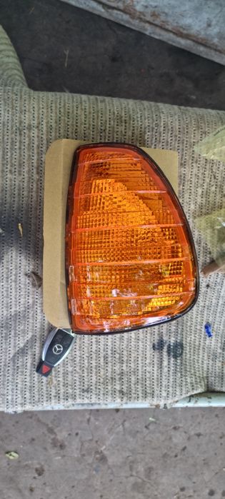 Мерседес 230 , mercedes W123