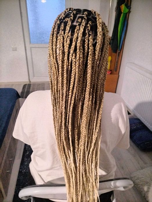 Codițe afro, diverse împletituri