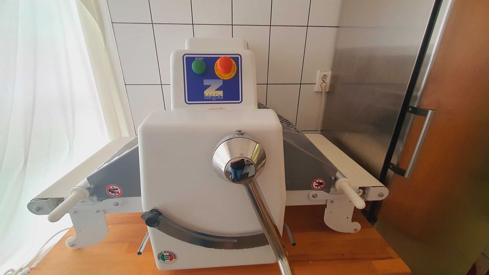 Pachet complet echipamente laborator cofetarie-Sibiu!
