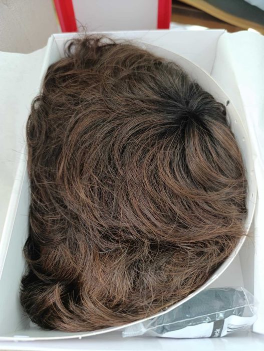 Перука от естествен косъм