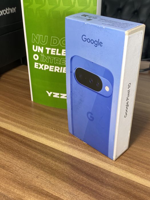 Google Pixel 10 • 128 GB • Indigo