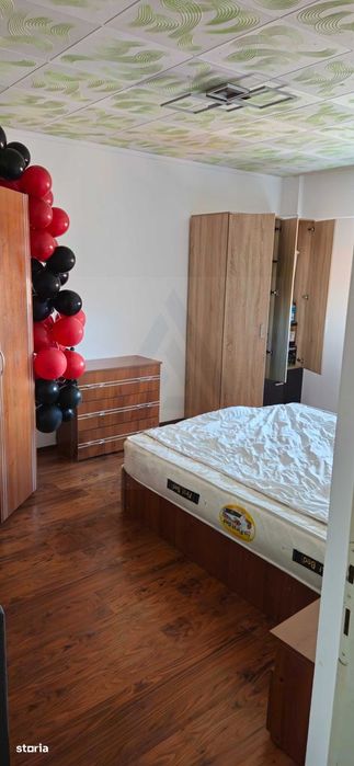 Apartament de închiriat