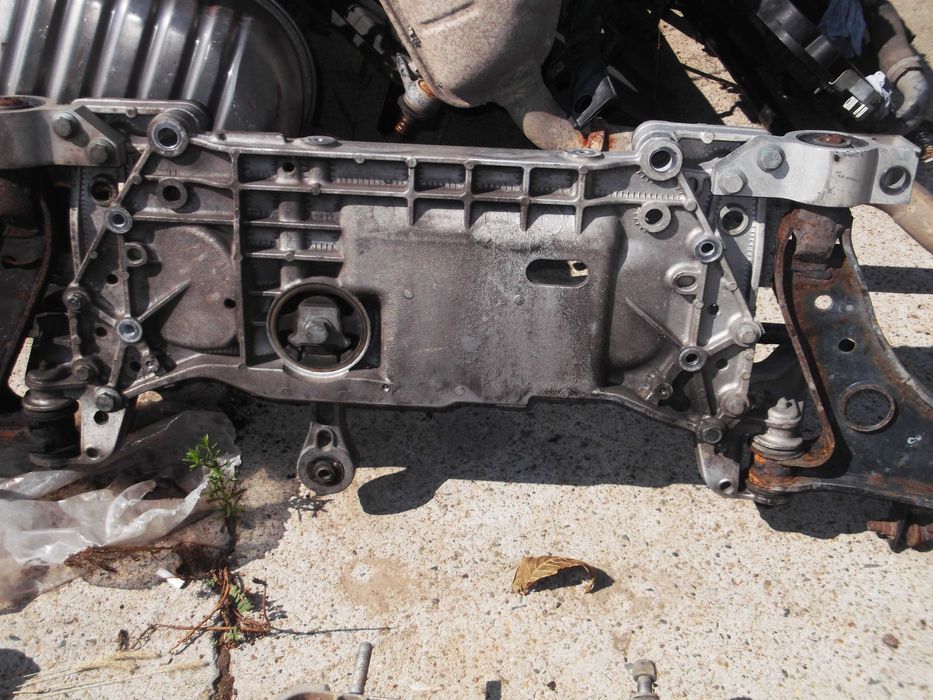 Преден мост за Ауди А3 8P 2004 г.1.6 FSI 16в 116 к.с