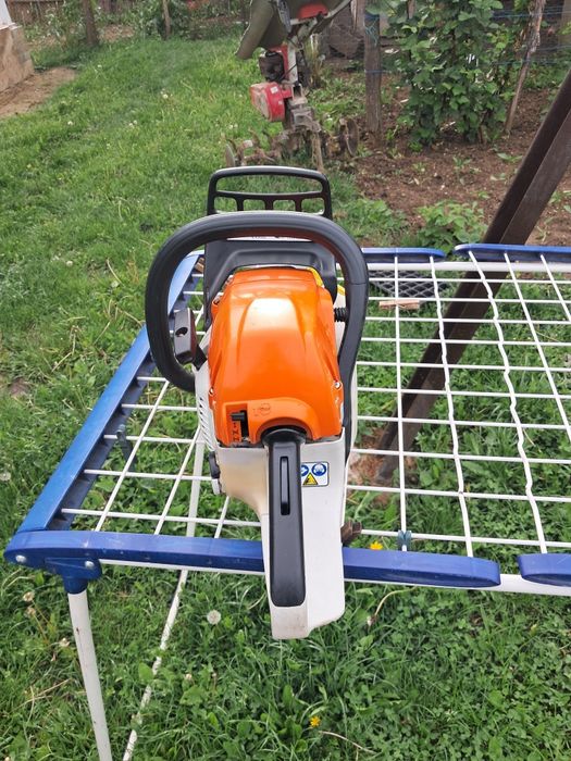 Vând Stihl MS 231