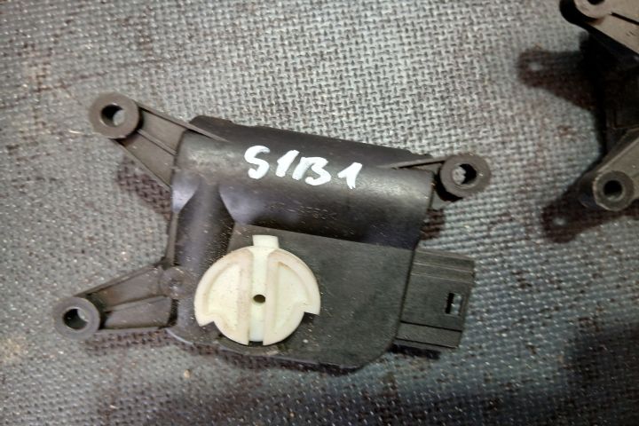 Motoras clapeta aeroterma 4F0820511 0132801358 4F0820511 0132801358 A