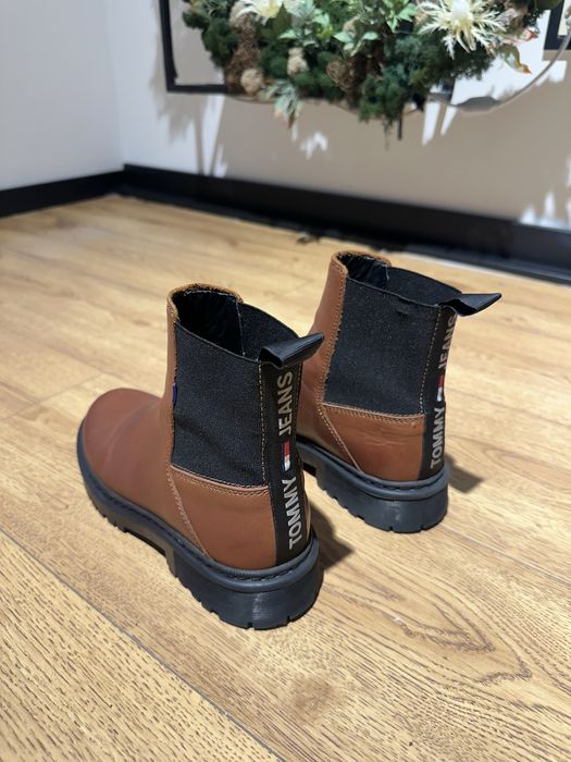 Bocanci Tommy Jeans maro