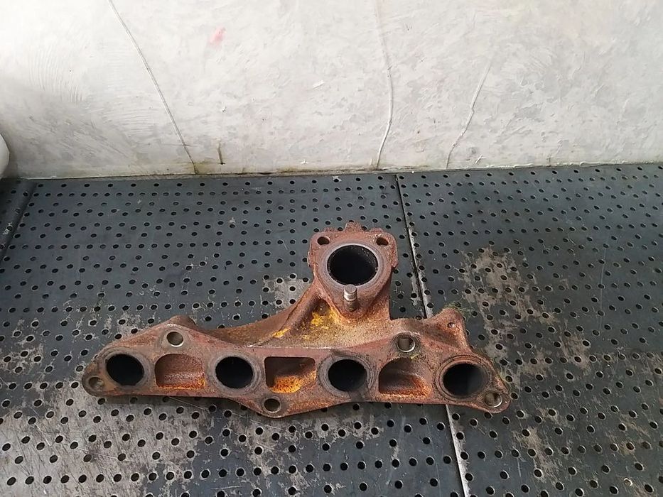 Galerie evacuare 1.4 d toyota yaris p9