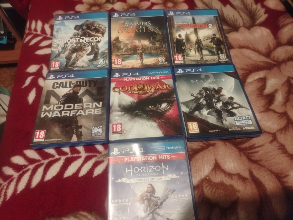 Vând jocuri PS4 ne zgâriate