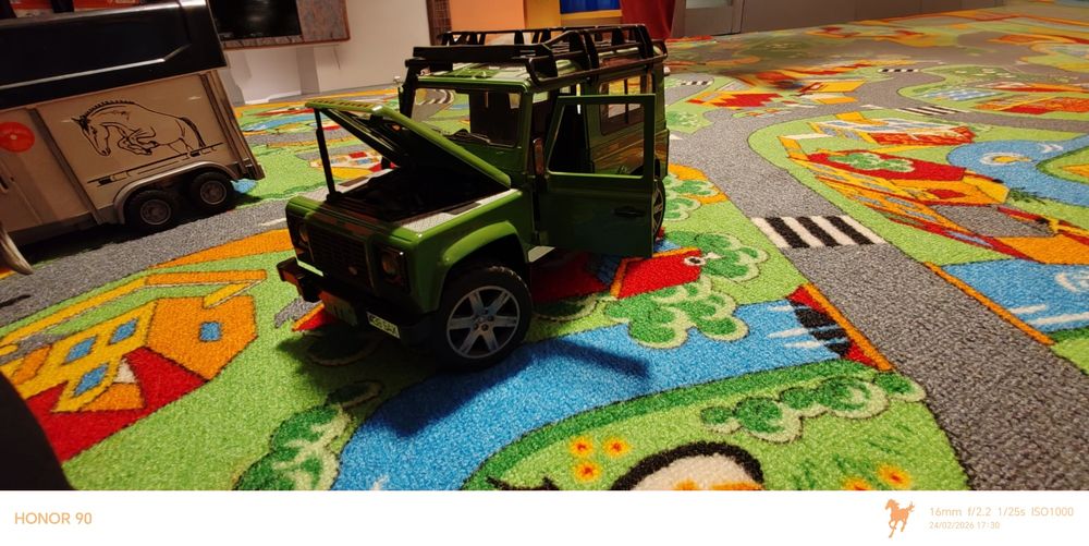 Mașină LAND ROVER machetă