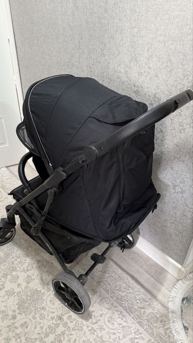 Коляска в хорошем состояние