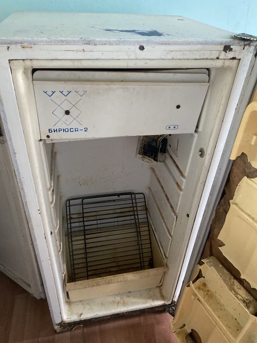 Холодильник б/у на запчасти