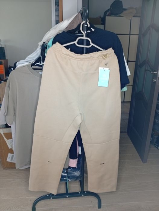 Pantaloni Nike Nocta