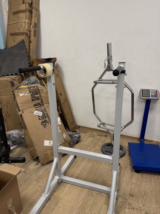 Cadru pt flotari la paralele si bara olimpica pret 500 si 700 lei