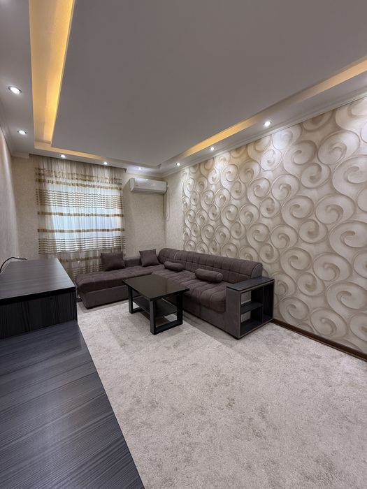 3 хоналик квартира сотилади