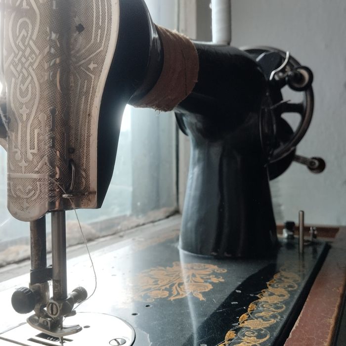 Продам 2 швейные машинки