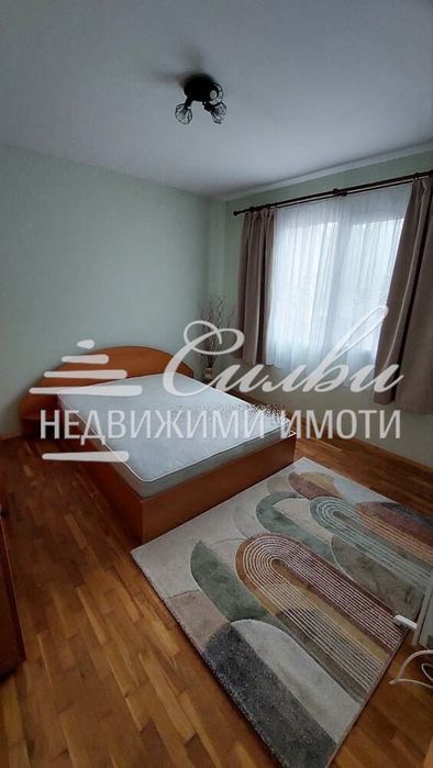 Дава се под наем Двустаен апартамент в Шумен, Болницата - 68 кв.м за 331.5 € - Снимка #4