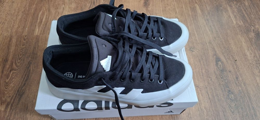 Обувки ADIDAS  ZNSORED