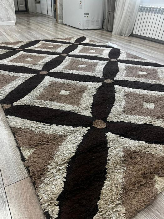 Срочно продам ковер