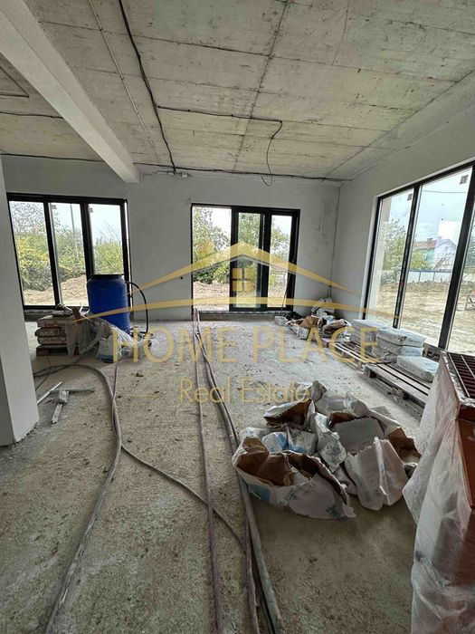 Нова къща в м-т Евксиноград