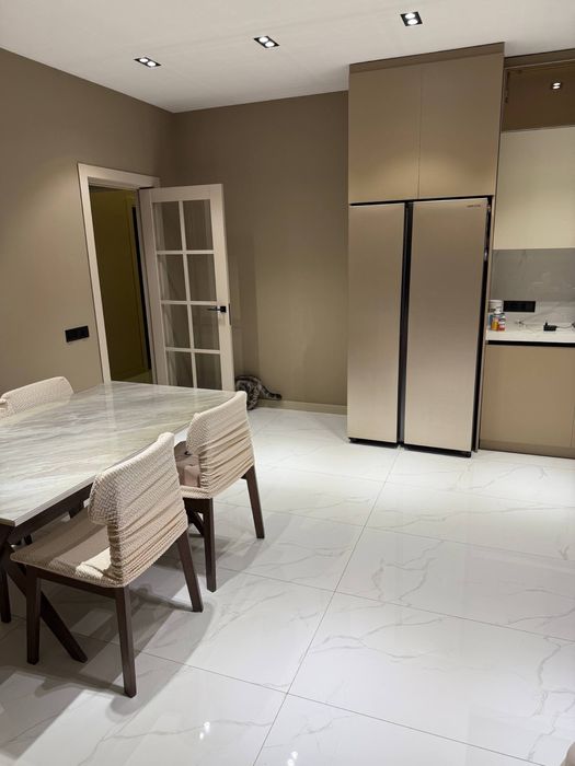 Продаю 3в4/2/12, 128м2,своя кафе Анор, центр, Госпиталка, гост. Россия