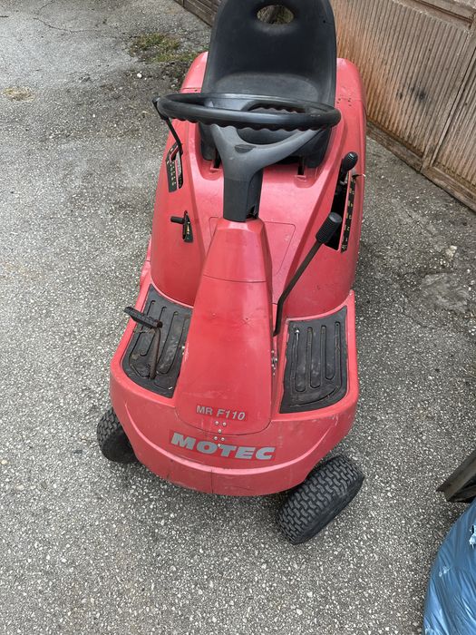 Косачка-Трактор, Бригс и Стратън