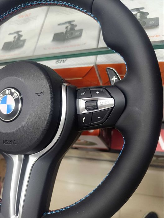 Rul BMW M5 rul (sport dizayn)  universal, tugmali Gm avtolar uchun