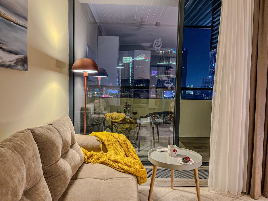 Akash Apartments — суточная студия с видом на Tashkent City