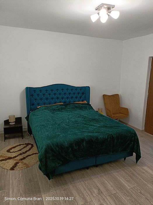 Casa de închiriat termen lung în Șimon