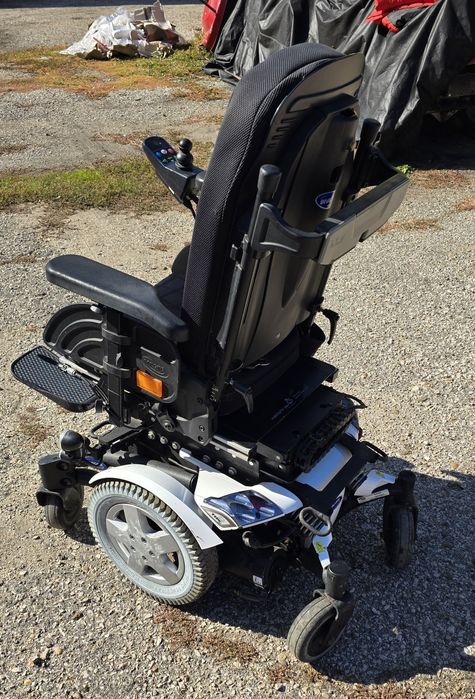 Електрическа инвалидна количка  INVACARE