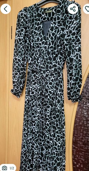 Продам платье женское