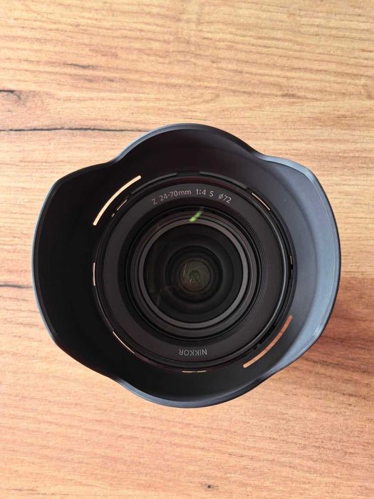 Обектив Nikkor Z 24-70mm f/4 S