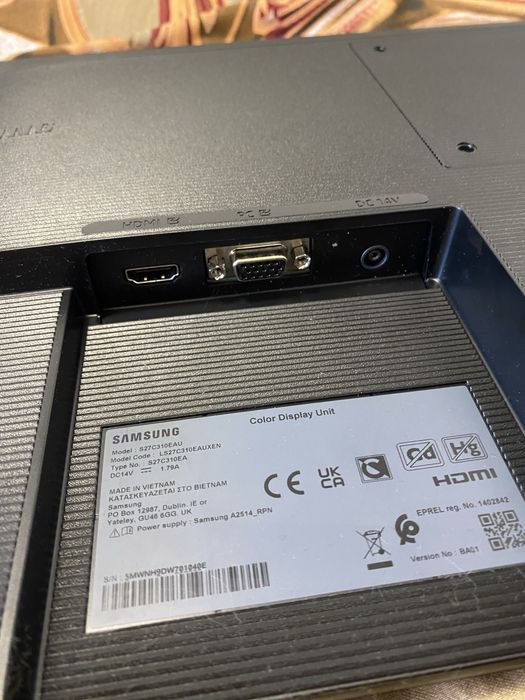 Monitor Samsung Essential 27 inch Full Hd Defect