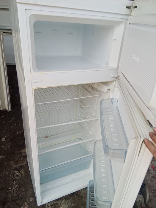 Холодильники  двухкамерные в Алматы