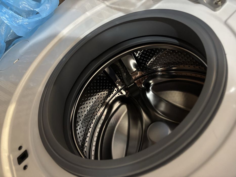 Стиральная машинка автомат