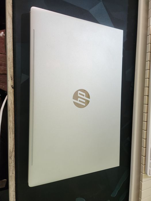 Noutbuk HP ProBook 2025 sotiladi srochni !!!
