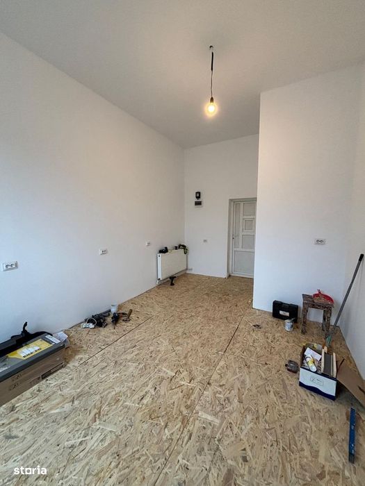 Spatiu comercial, Ultracentral-Tg. Cucu, 20mp, posibilitate extindere