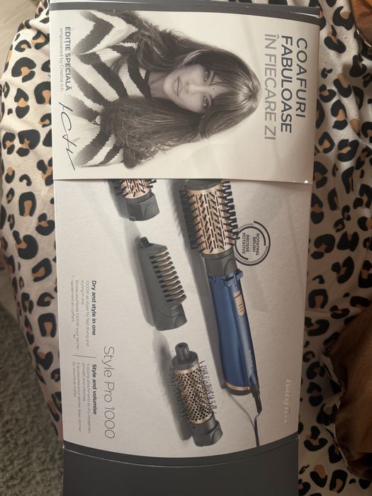 Vand perie babyliss 5 capete - nou