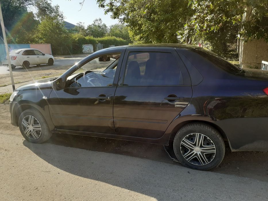 Продам авто машину  датсун