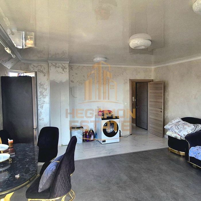 Продава се Тристаен апартамент в Варна, Аспарухово - 105 кв.м за 1809 €/кв.м - Снимка #2