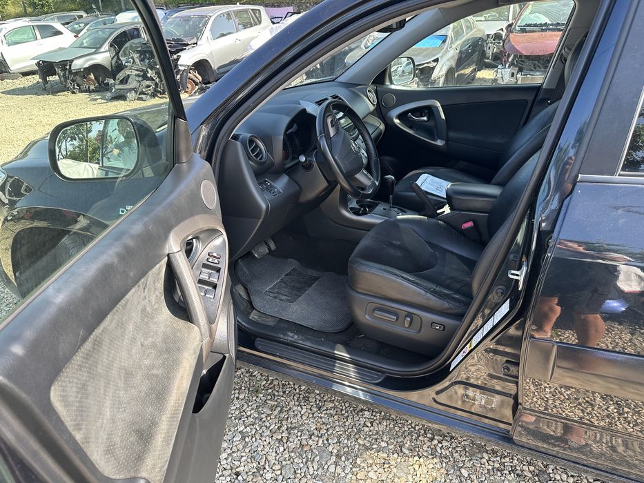 Toyota Rav4 Тойота Рав4 2.2 dcat 150 кс 2011г На части!