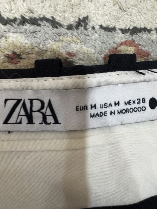 Классические чёрные брюки Zara