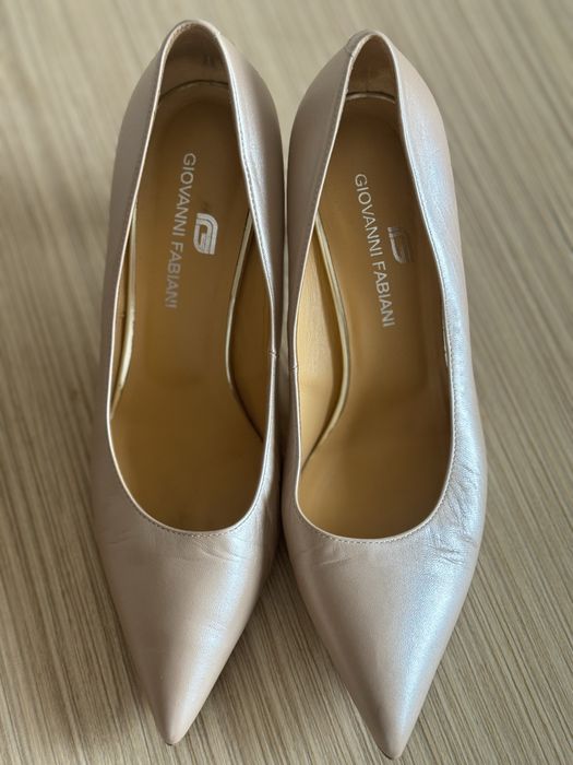 Женские туфли 38 р