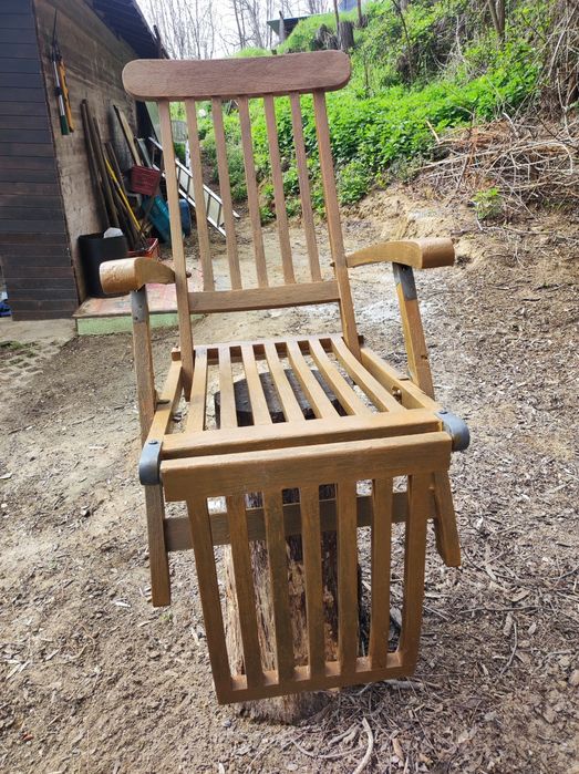 Дървен Шезлонг...