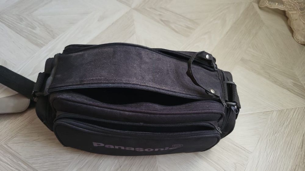 Сумка для видео камеры в отличном состоянии