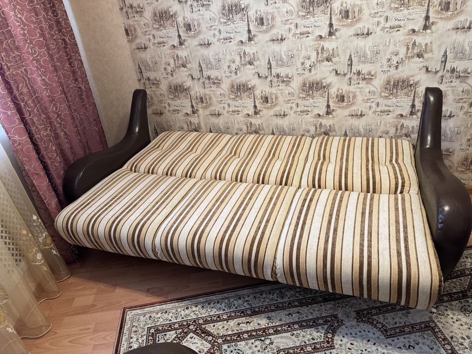 Продам мягкий уголок